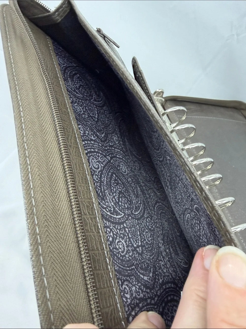 Franklin Covey Faux Croc Classic Zip Planner Binder Case Organizer, 7 ring, 1.5
